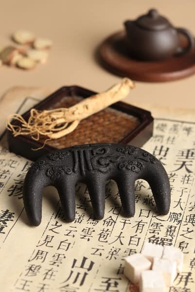 何首乌合香梳 9*1.7*5cm双面